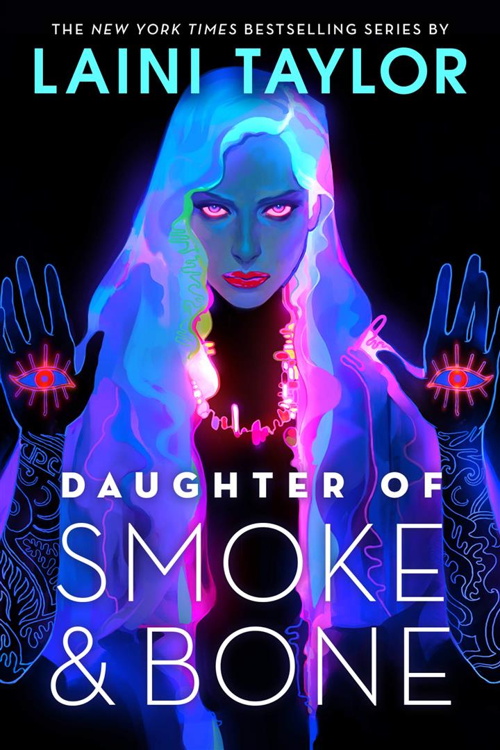 daughter-of-smoke-and-bone-1