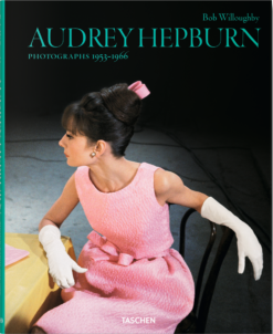 bob-willoughby-audrey-hepburn
