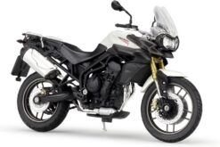 Motorcycle 1:18 Triumph Tiger 800 | ISBN 6953339410658 | Kalimat Store
